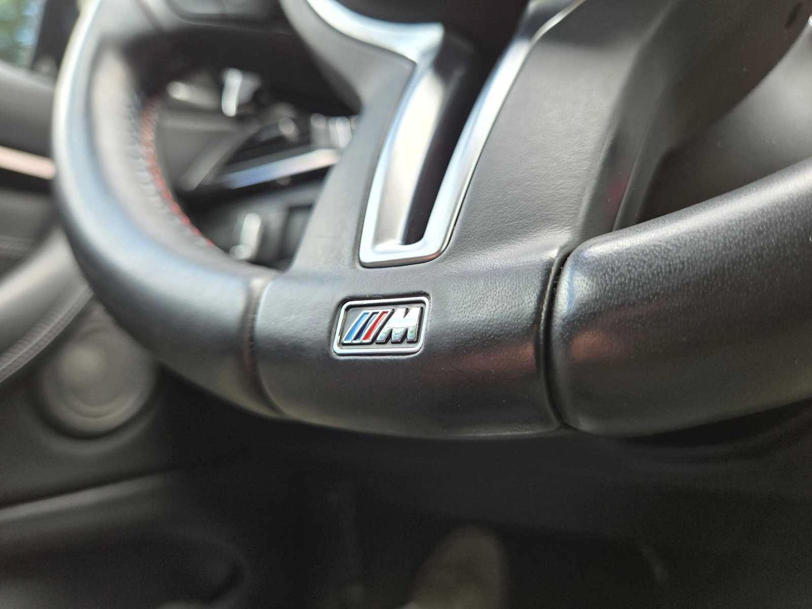 Used 2020 BMW M4 Convertible RWD image 31