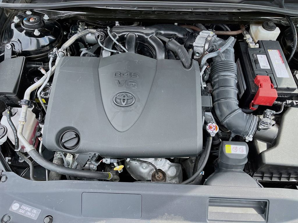 Used 2024 Toyota Camry XSE w/ Navigation Package FWD image 31