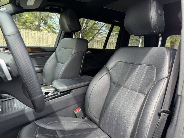 Used 2017 Mercedes-Benz GLS 450 4MATIC image 20