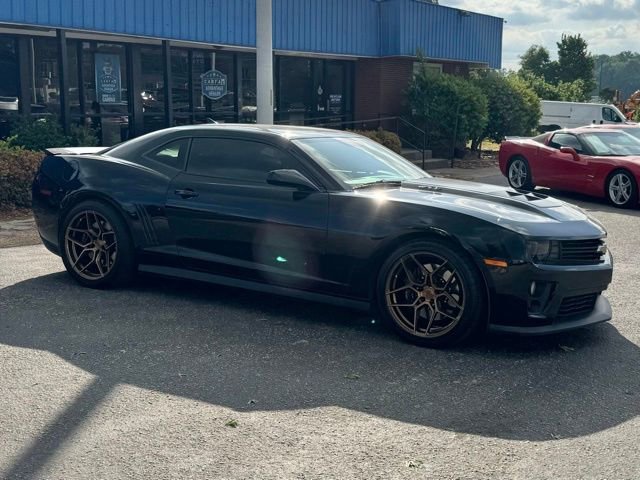 Used 2012 Chevrolet Camaro ZL1 RWD image 8