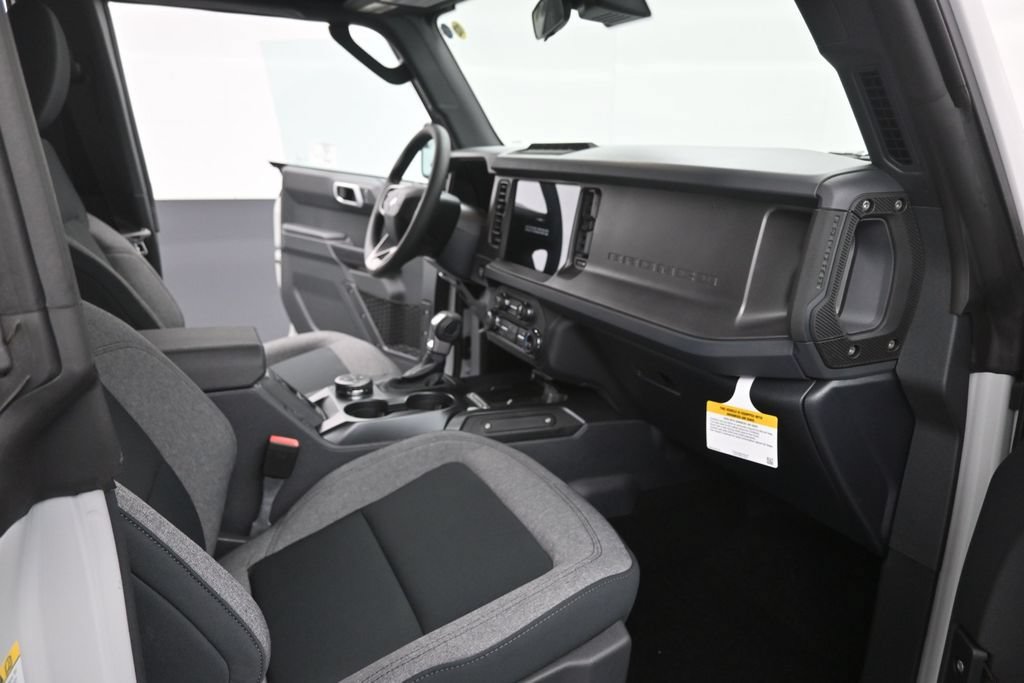 New 2026 Ford Bronco 4-Door w/ Sasquatch Package AWD/4WD image 24