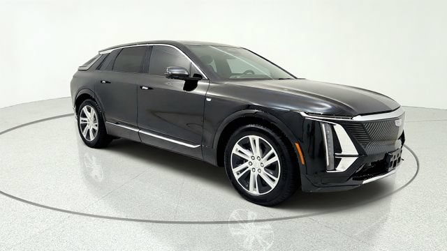 Used 2024 Cadillac Lyriq Tech AWD/4WD image 1