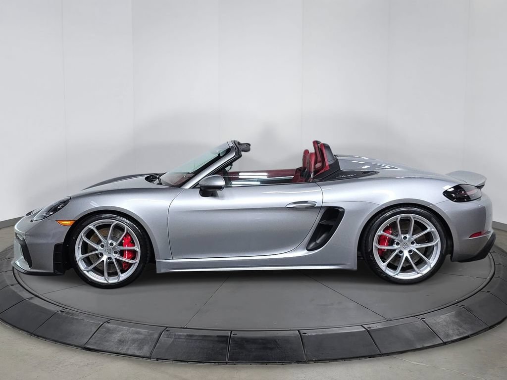 Certified 2021 Porsche 718 Boxster Spyder RWD image 2