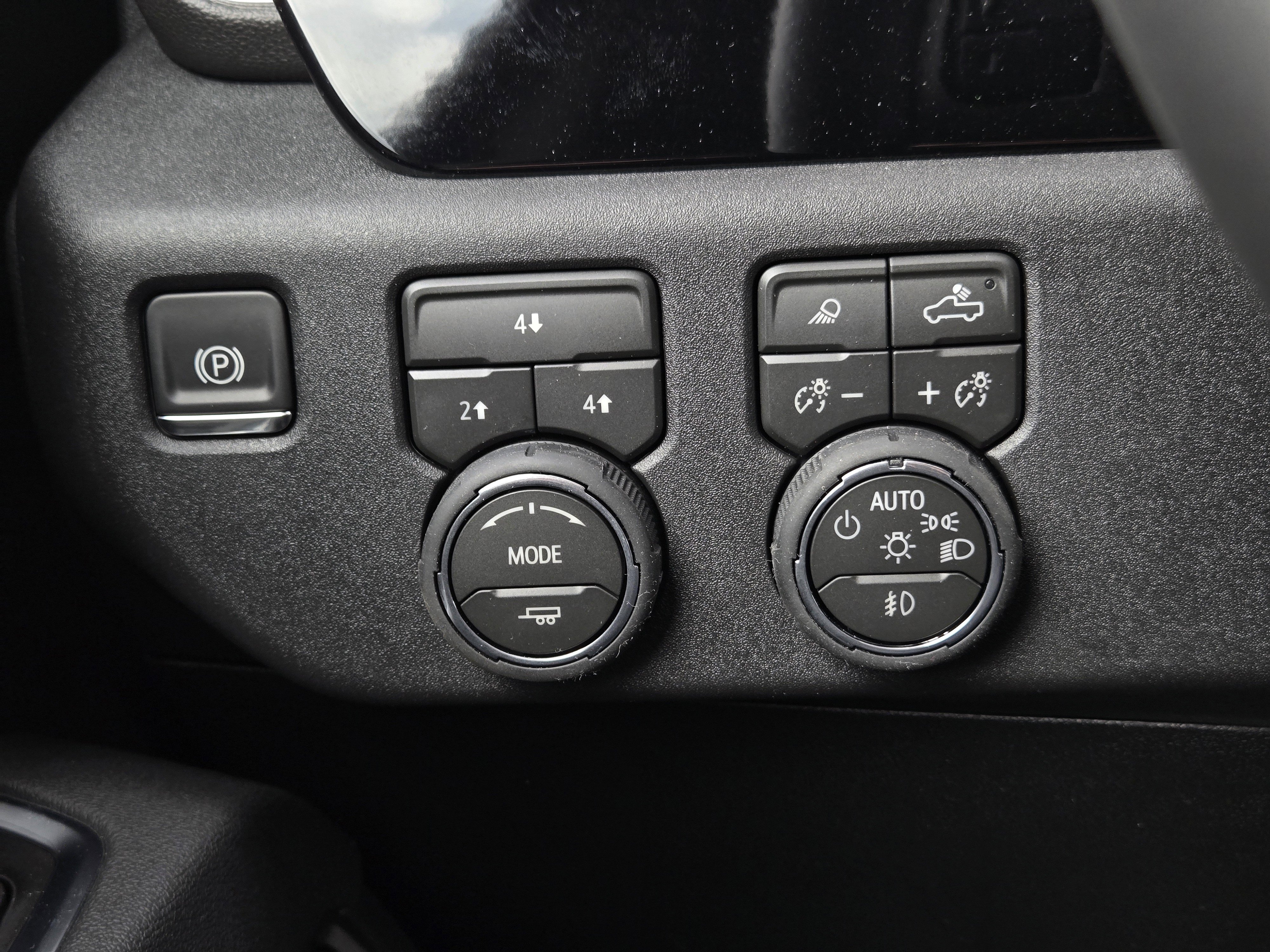 New 2026 Chevrolet Silverado 3500 LT w/ Safety Package AWD/4WD image 11