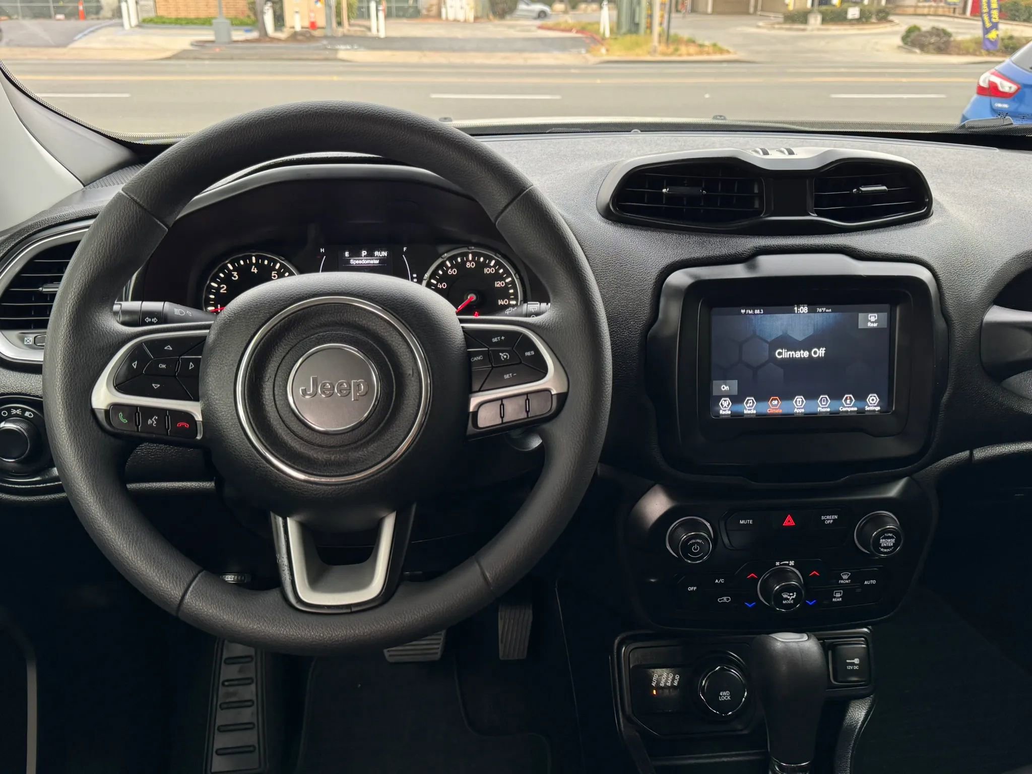 Used 2018 Jeep Renegade Sport w/ Power & Air Group AWD/4WD image 21