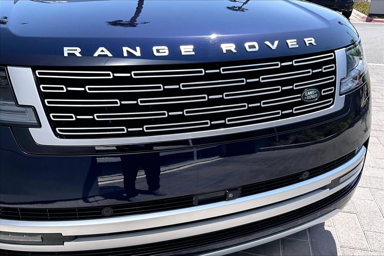 Used 2023 Land Rover Range Rover Long Wheelbase Autobiography AWD/4WD image 29
