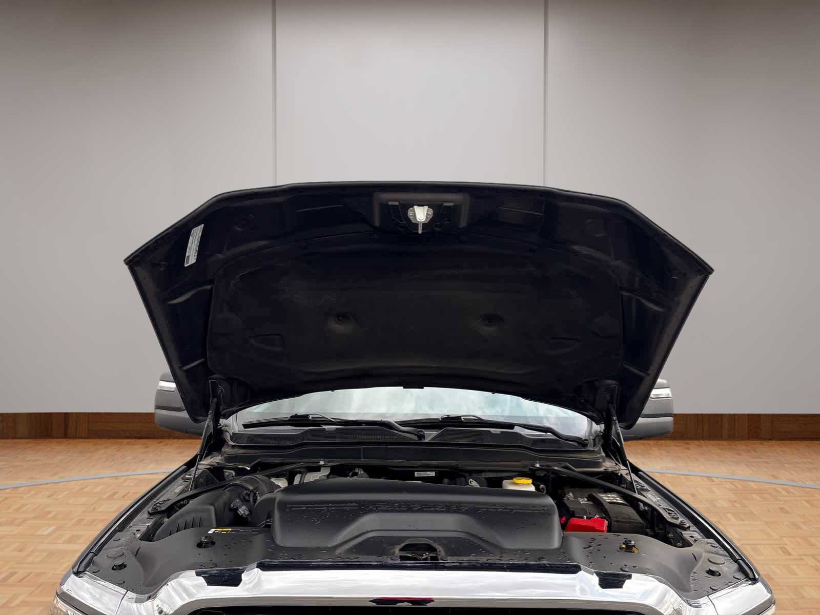 Used 2023 RAM 3500 Big Horn image 18