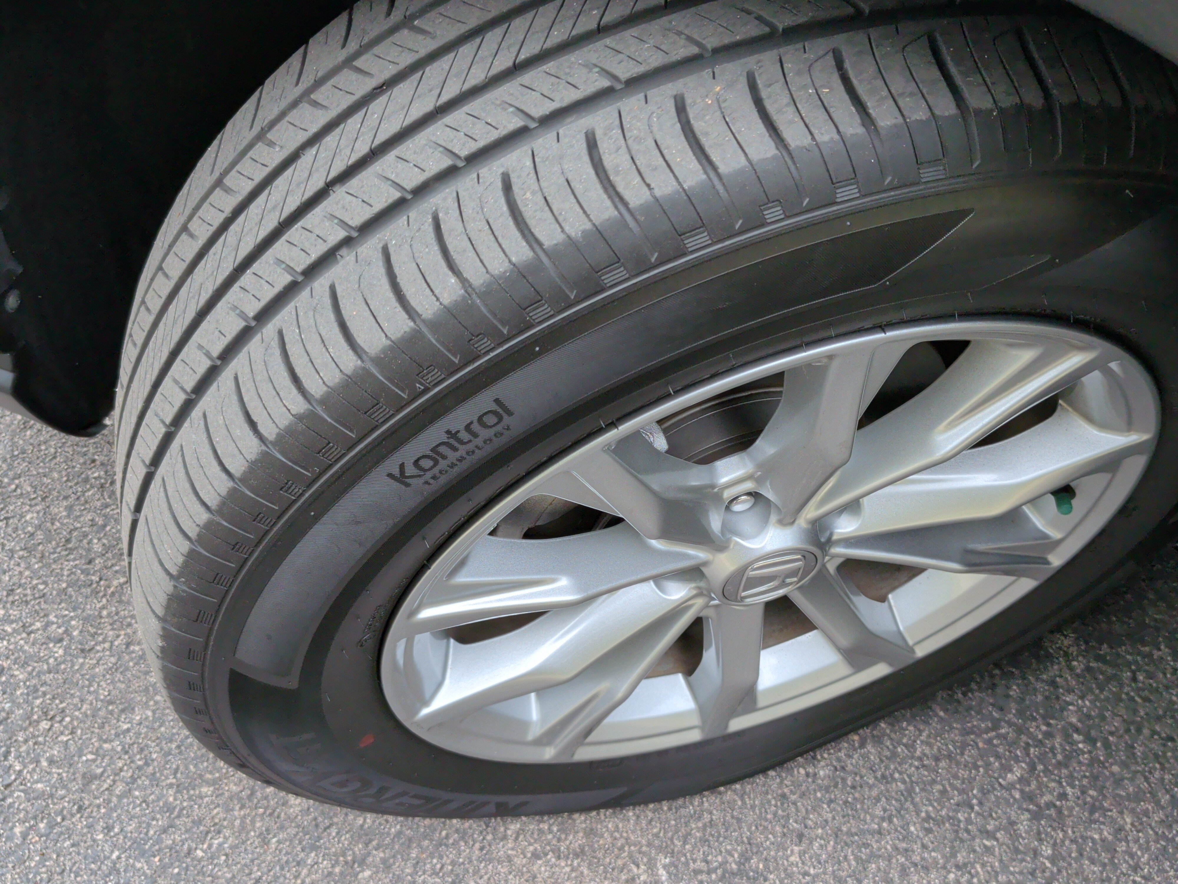 Used 2024 Honda CR-V EX-L image 12