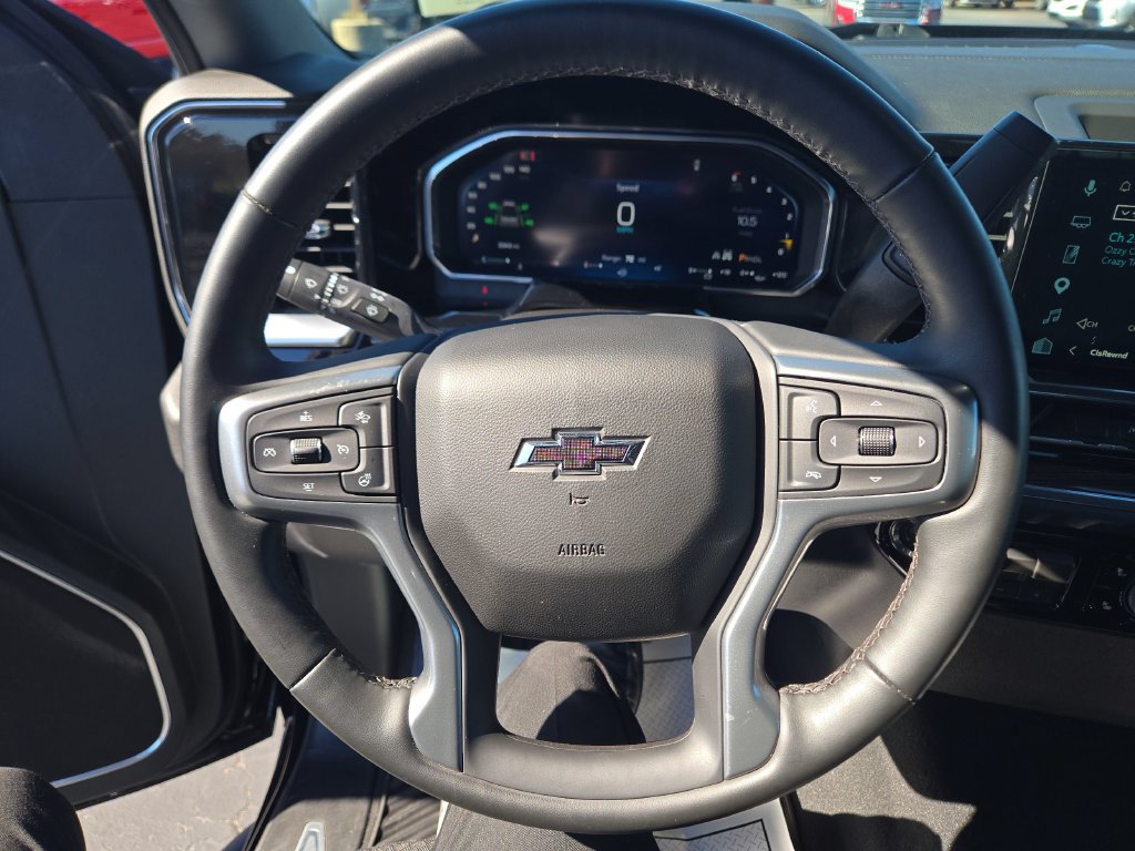 Used 2026 Chevrolet Silverado 1500 RST w/ RST Select Package AWD/4WD image 13
