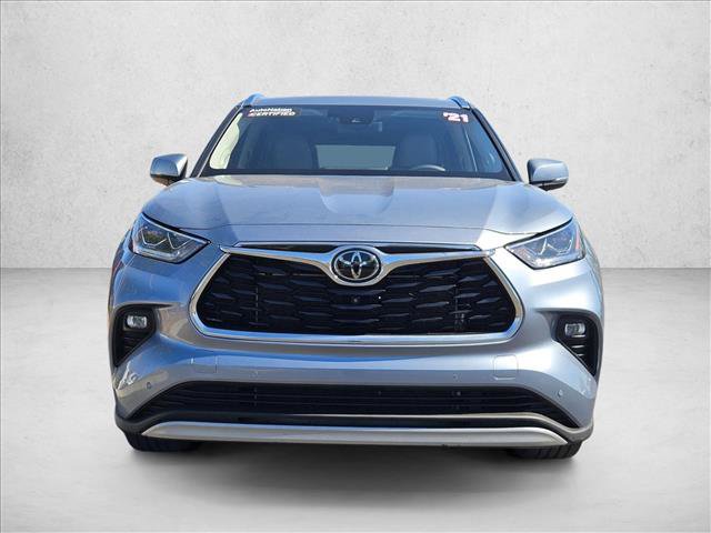 Used 2021 Toyota Highlander Platinum FWD video 2