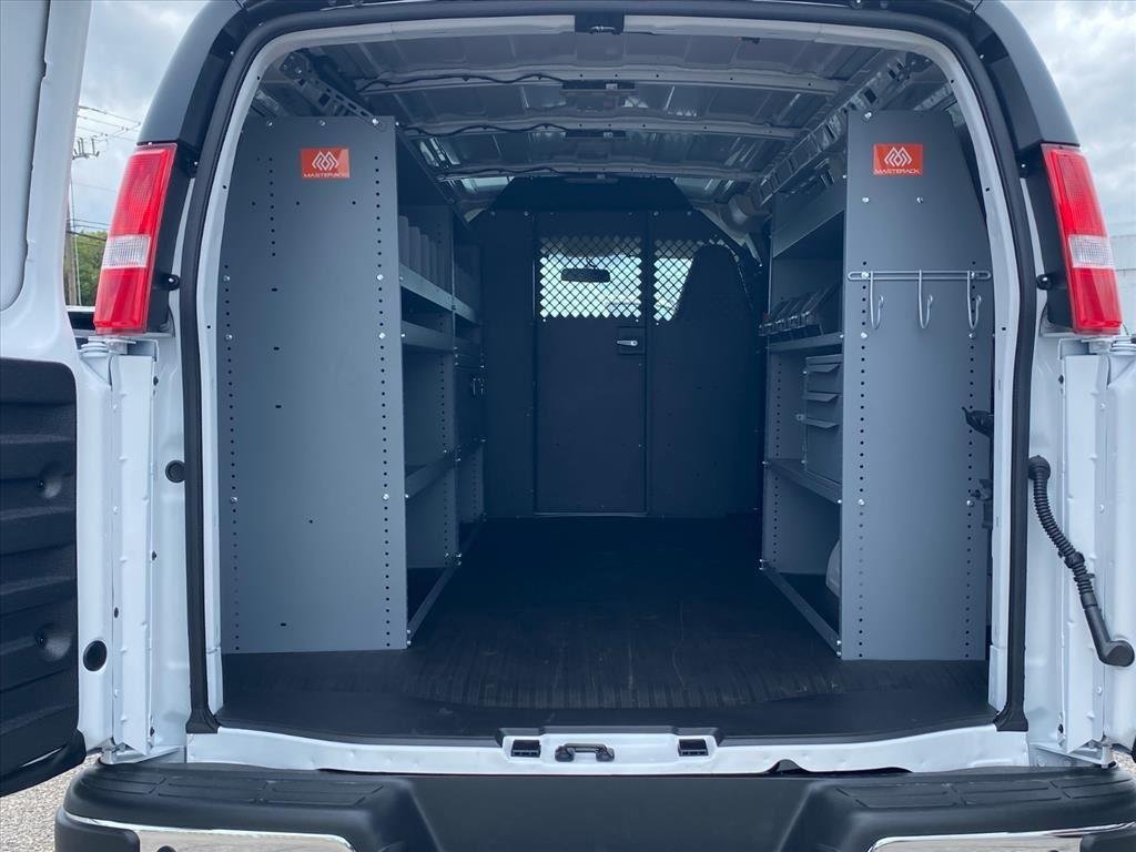 New 2025 Chevrolet Express 2500 w/ Driver Convenience Package RWD image 5