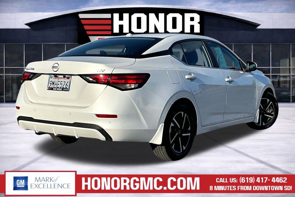 Used 2024 Nissan Sentra SV FWD image 6