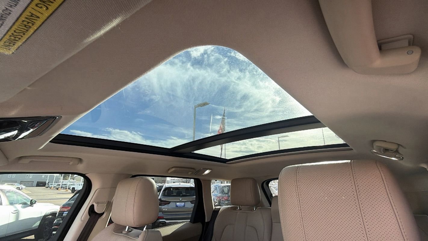 Used 2017 Land Rover Range Rover Sport Supercharged image 35