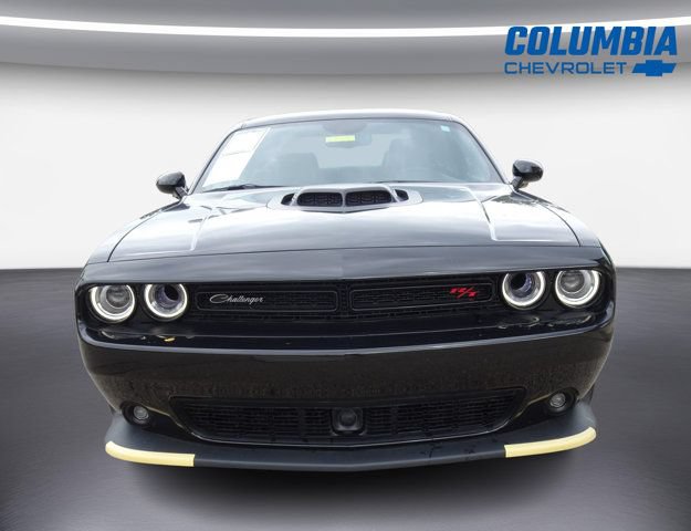 Used 2023 Dodge Challenger R/T w/ Plus Package RWD image 7