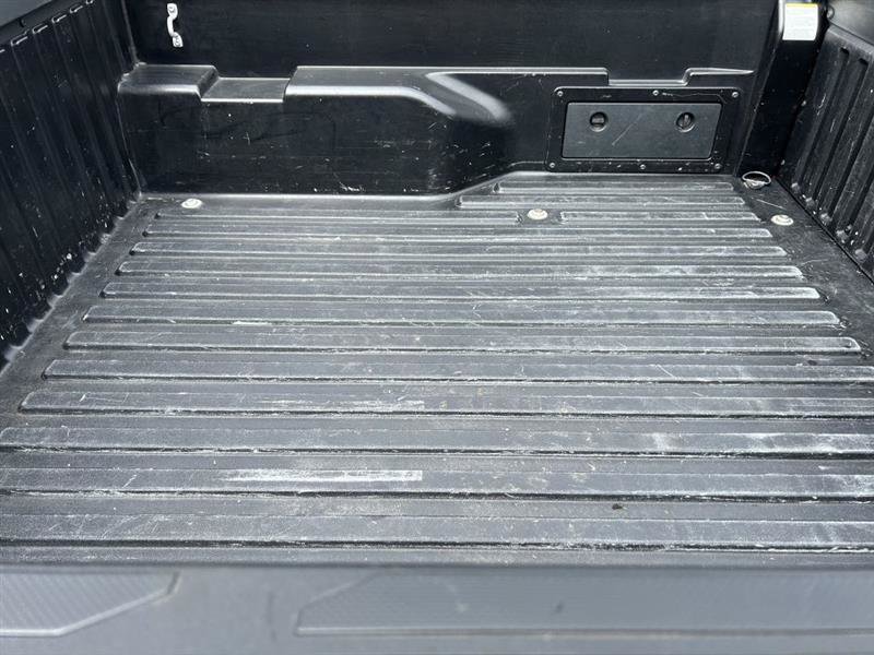 Used 2018 Toyota Tacoma SR5 image 18