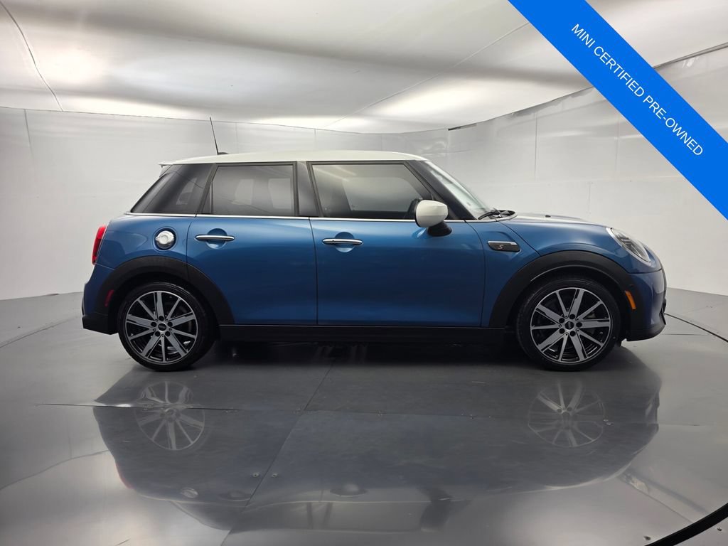 Used 2024 MINI Cooper S FWD image 3
