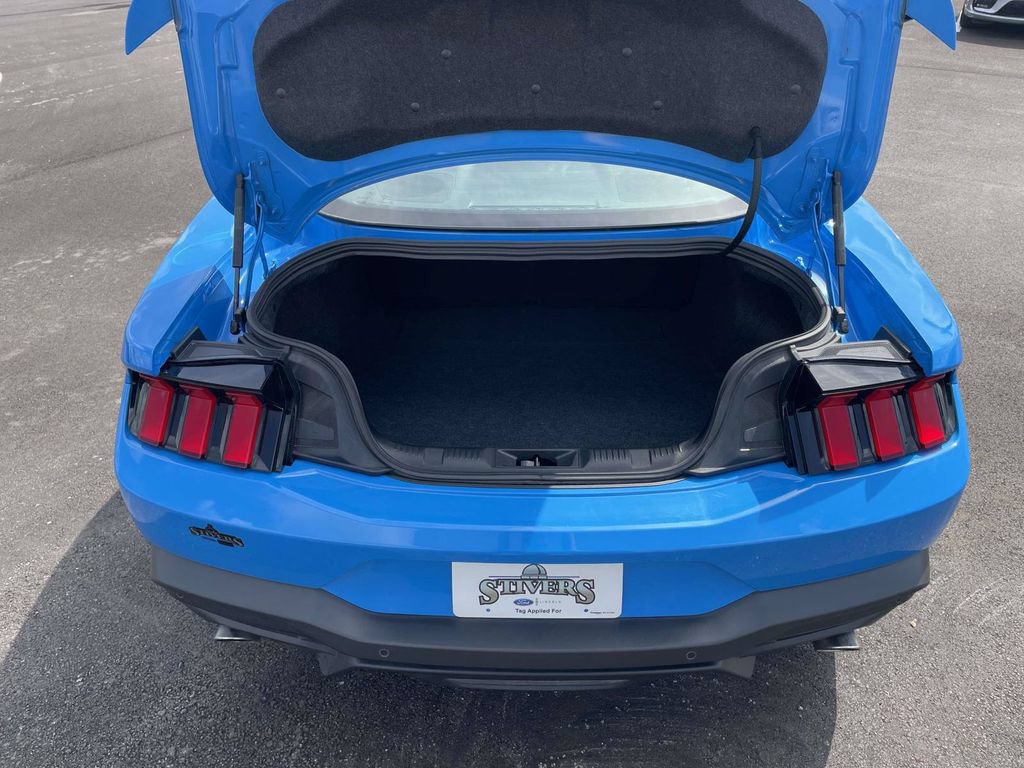 Certified 2025 Ford Mustang GT RWD image 10