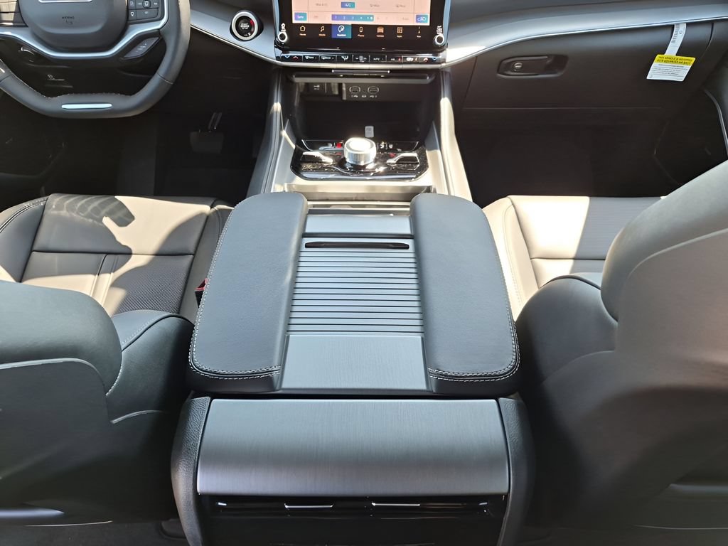 New 2026 Jeep Grand Wagoneer Limited AWD/4WD image 24