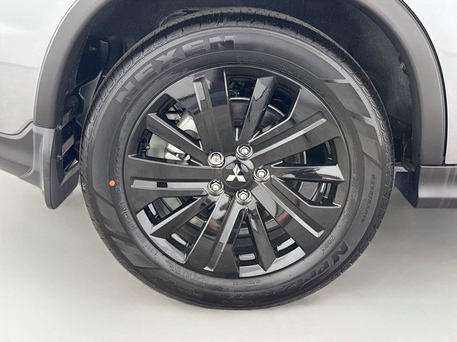 New 2027 Mitsubishi Outlander Sport ES AWD/4WD image 34