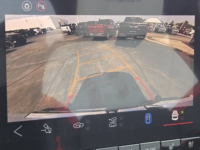 New 2026 GMC Canyon AT4X w/ AT4X AEV Edition AWD/4WD image 9