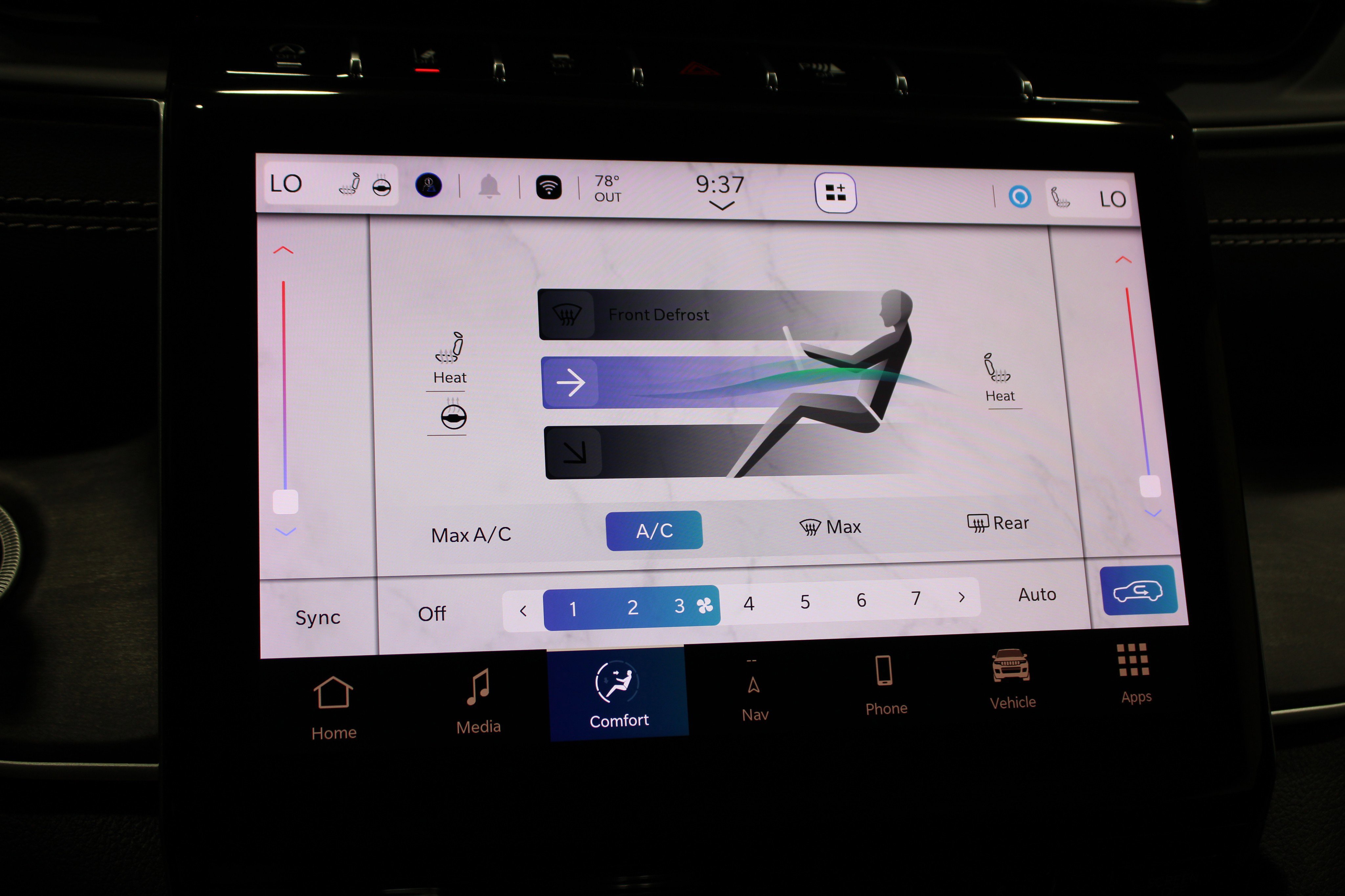 Used 2024 Jeep Grand Cherokee Limited image 15