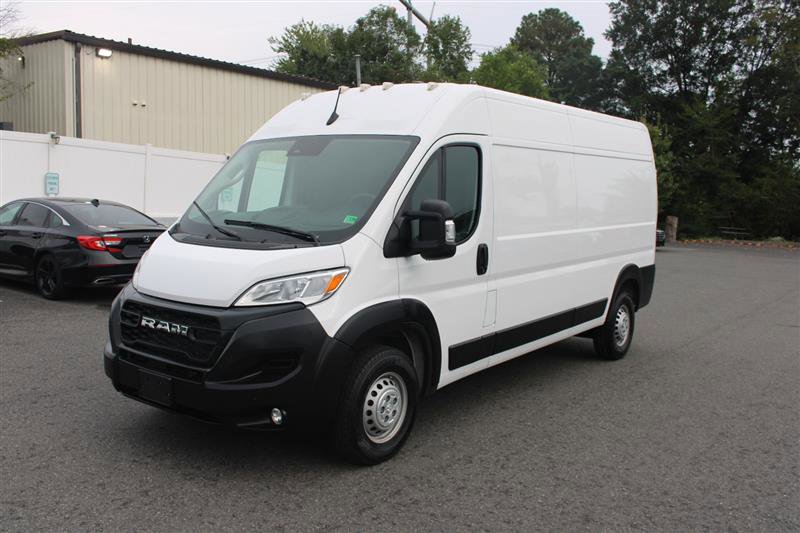 Used 2024 RAM ProMaster 2500 w/ Safety Group image 4
