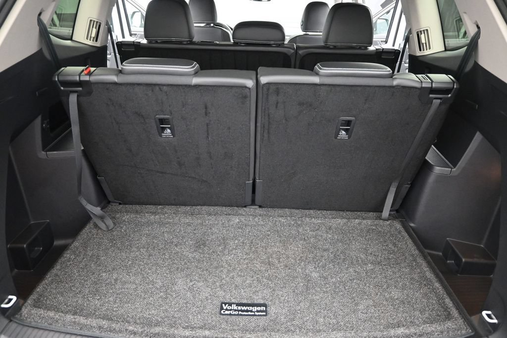 Used 2023 Volkswagen Atlas SE w/ Panoramic Sunroof Package AWD/4WD image 12