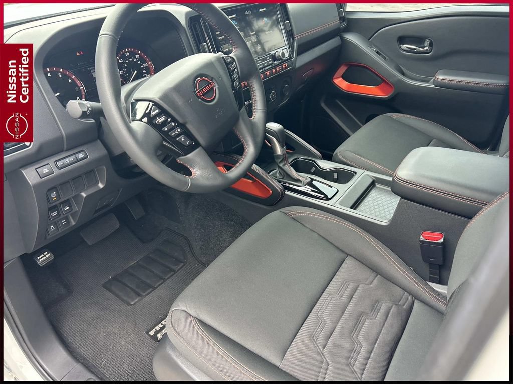 Certified 2025 Nissan Frontier PRO-4X AWD/4WD image 15