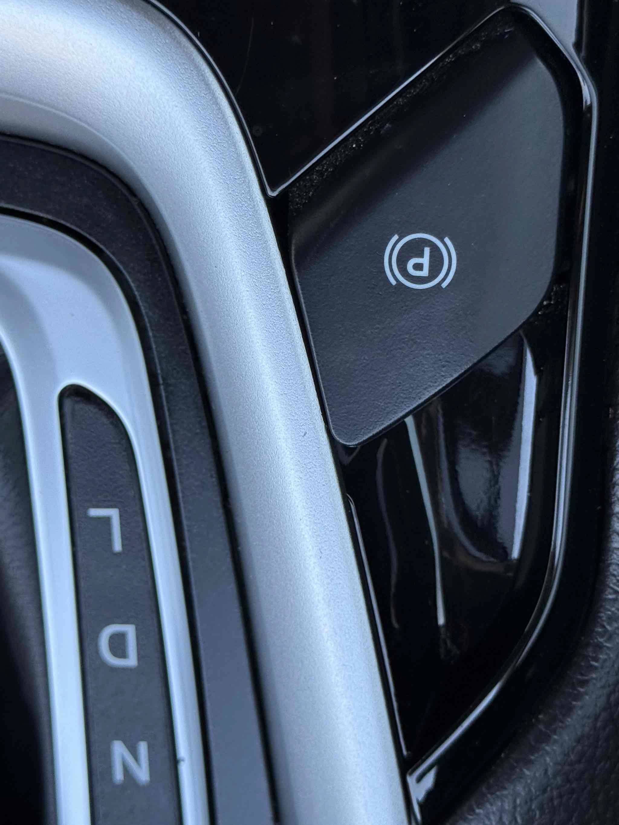 Used 2016 Ford Fusion SE FWD image 84