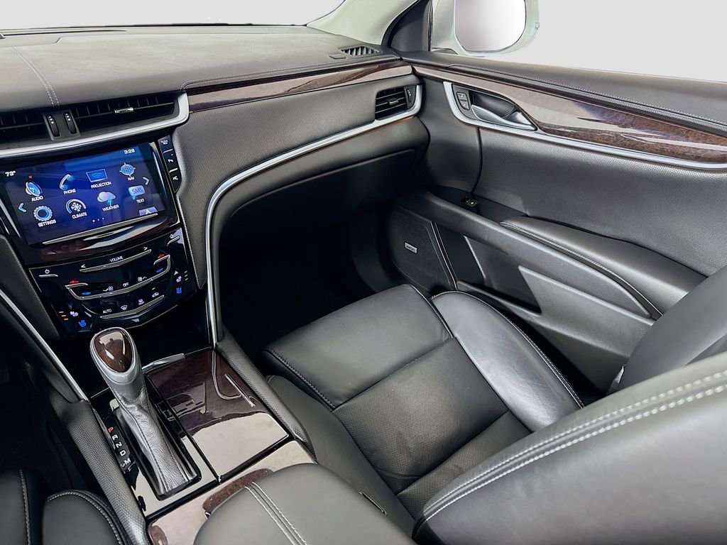 Used 2017 Cadillac XTS Luxury image 23