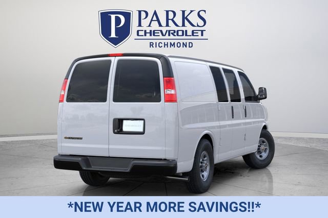 New 2025 Chevrolet Express 2500 image 5