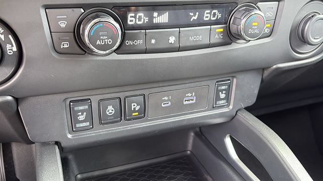Certified 2024 Nissan Frontier SL w/ Technology Package AWD/4WD image 20