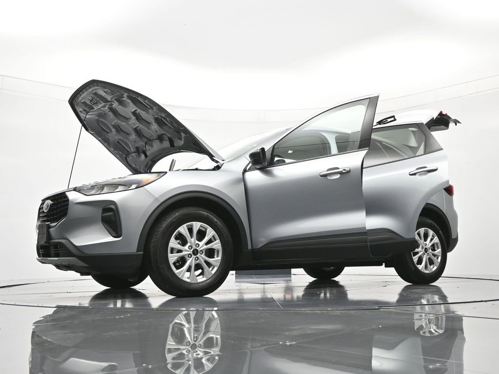 Used 2024 Ford Escape Active image 48