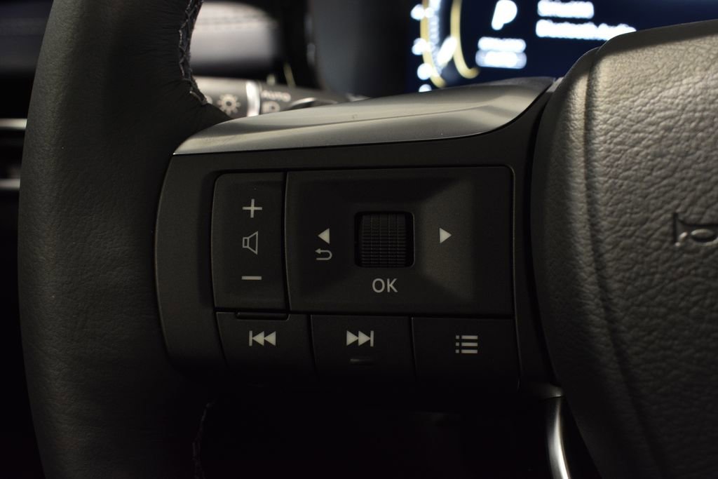 New 2026 INFINITI QX60 Sport w/ Dark Cargo Package image 20