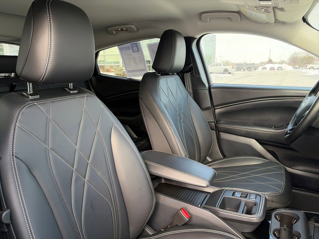 Used 2025 Ford Mustang Mach-E Select image 13