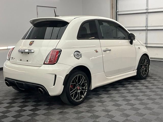 Used 2015 FIAT 500 Abarth w/ Beats Audio Package image 11