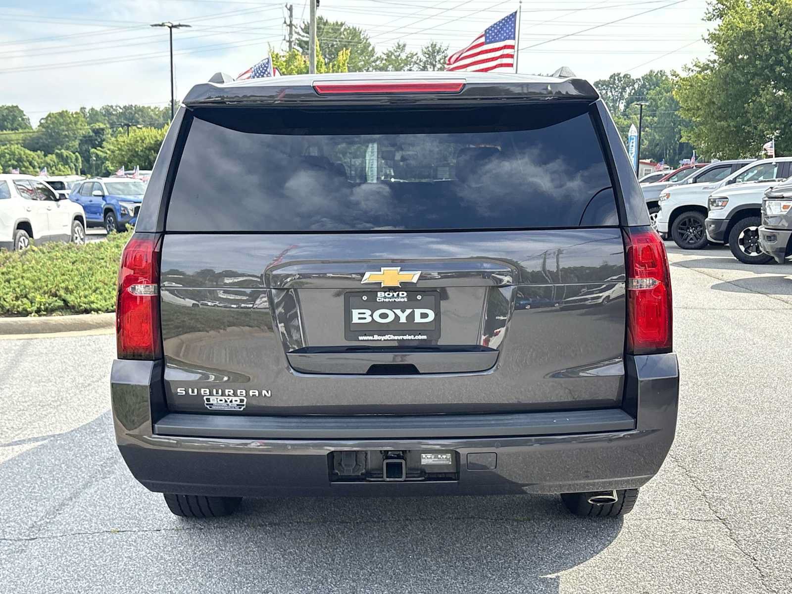 Used 2018 Chevrolet Suburban LS w/ All-Season Package AWD/4WD image 7
