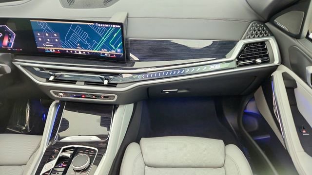 Used 2026 BMW X6 xDrive40i w/ Climate Comfort Package image 38