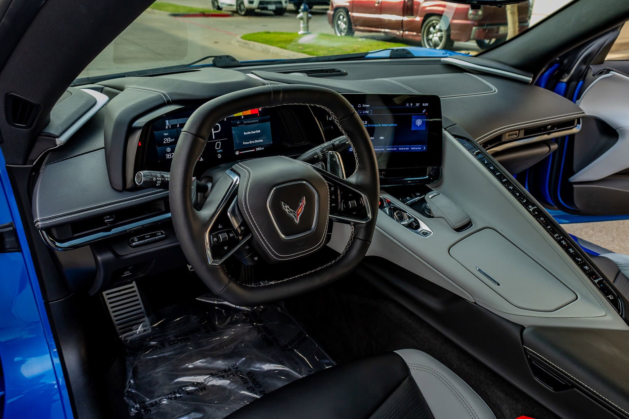 Used 2025 Chevrolet Corvette Stingray Preferred Cpe w/ Stealth Interior Trim Package RWD image 12