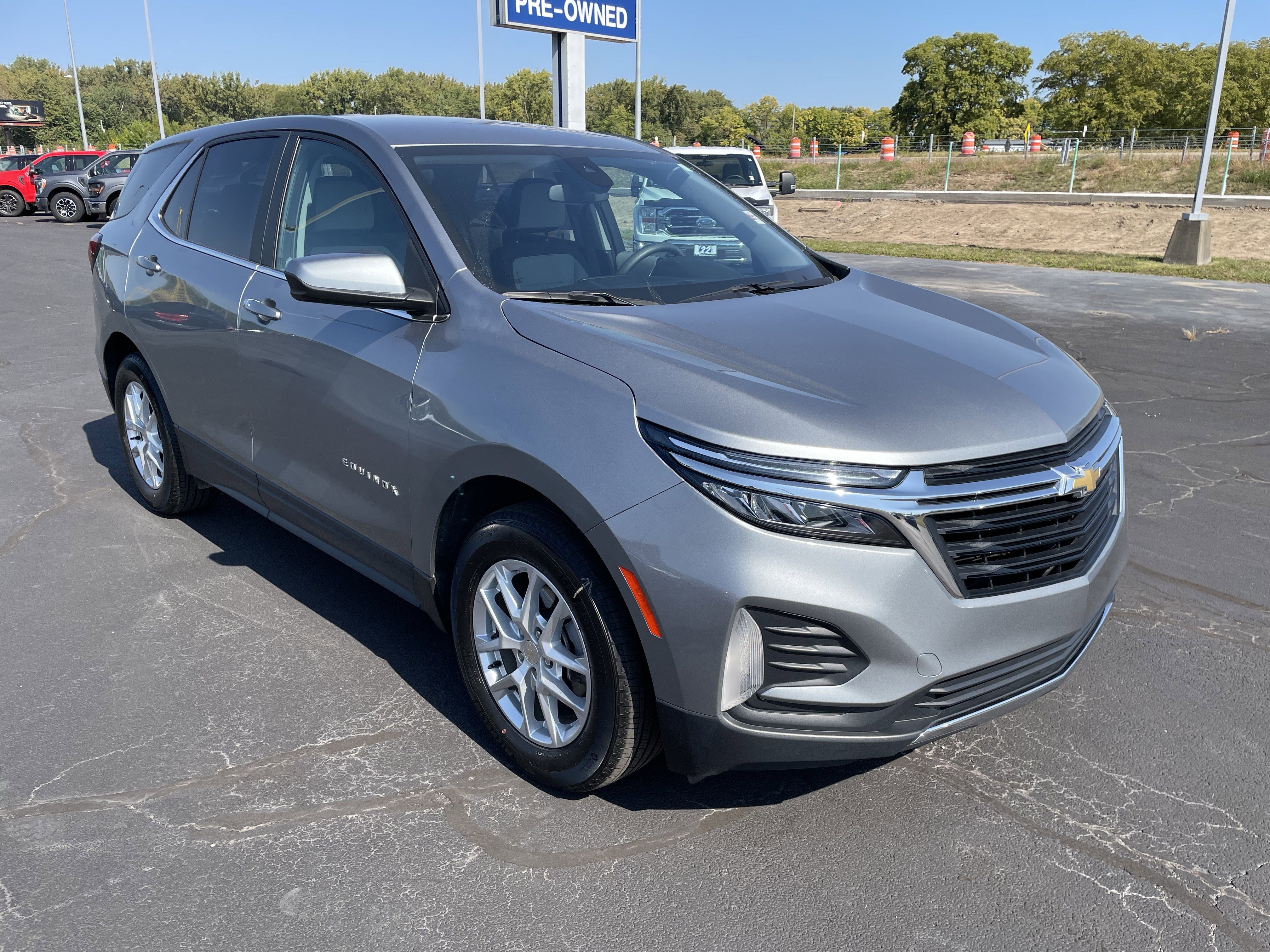 Used 2023 Chevrolet Equinox LT image 9