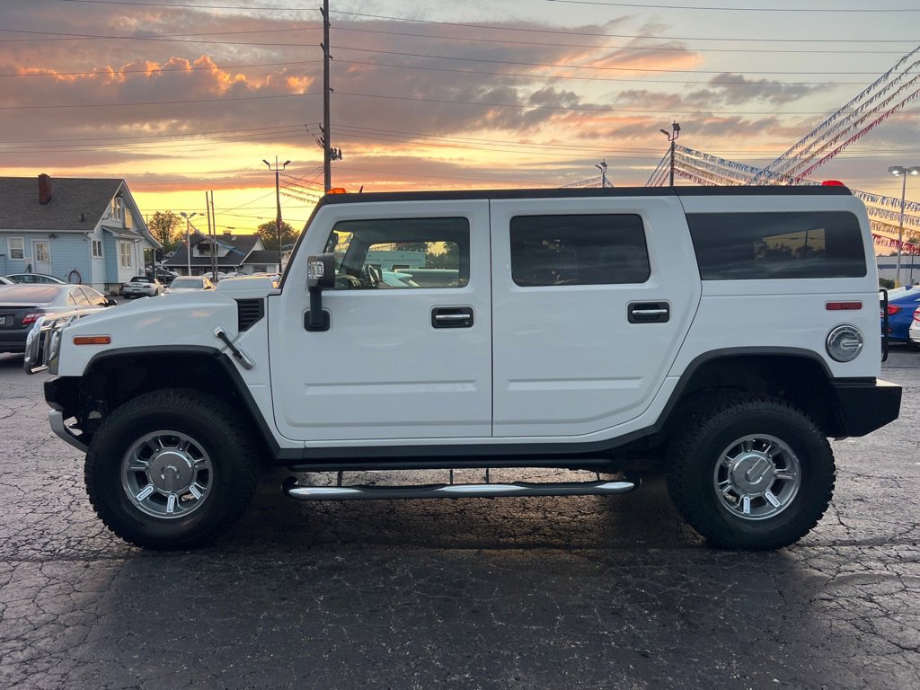 Used 2009 HUMMER H2 image 4