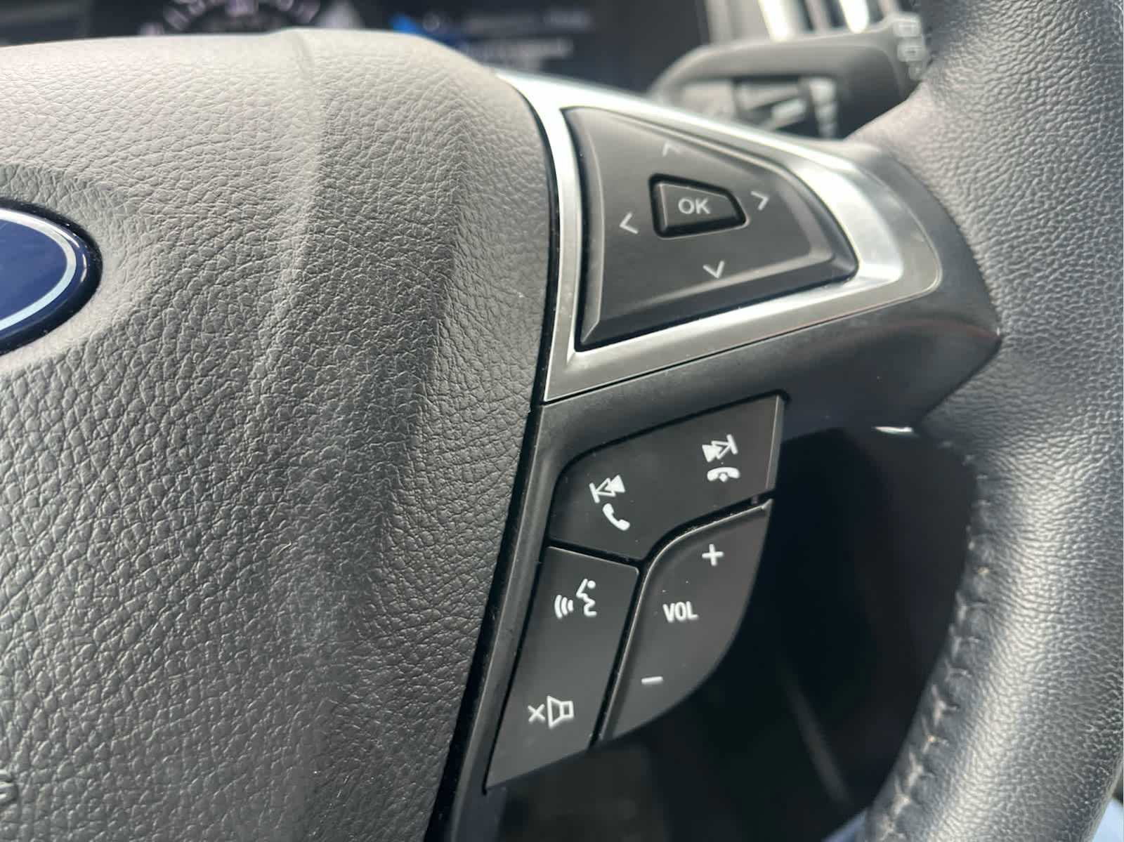 Used 2024 Ford Edge SEL w/ Convenience Package image 28