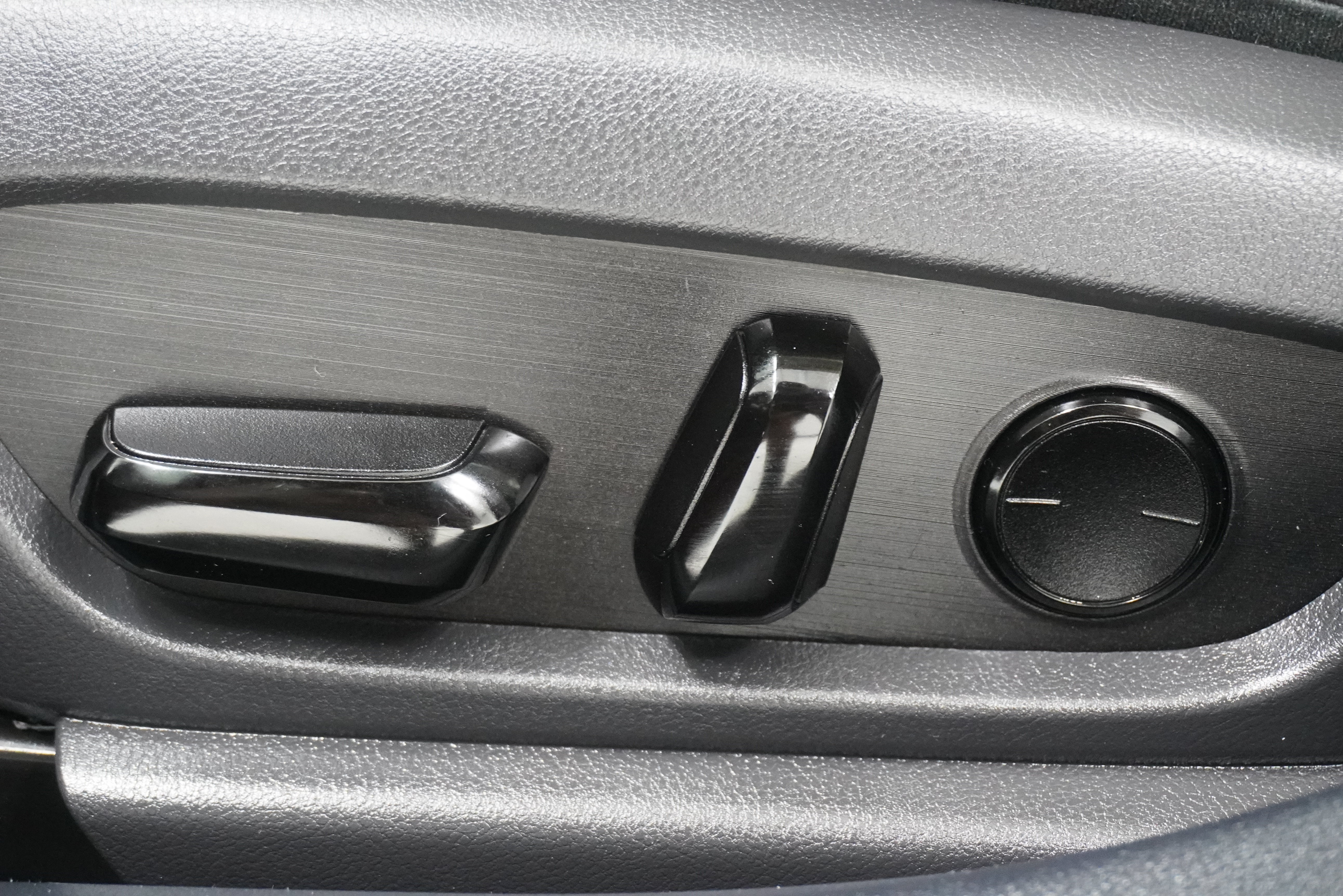 Used 2022 Lexus ES 350 w/ Premium Package FWD image 15