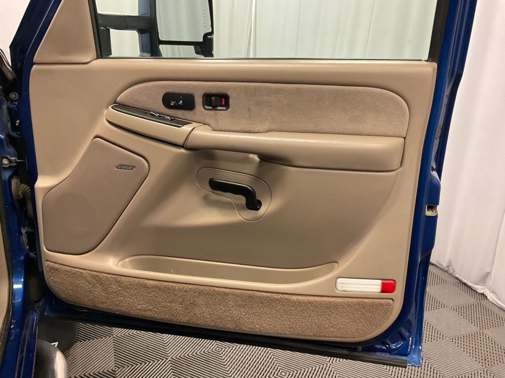 Used 2003 Chevrolet Silverado 2500 LT AWD/4WD image 22