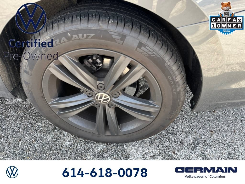 Used 2023 Volkswagen Jetta SE w/ Panoramic Sunroof Package FWD image 15