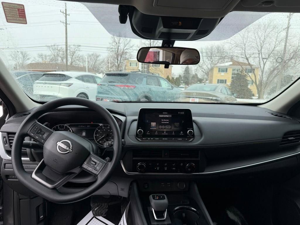 Used 2026 Nissan Rogue S AWD/4WD image 17