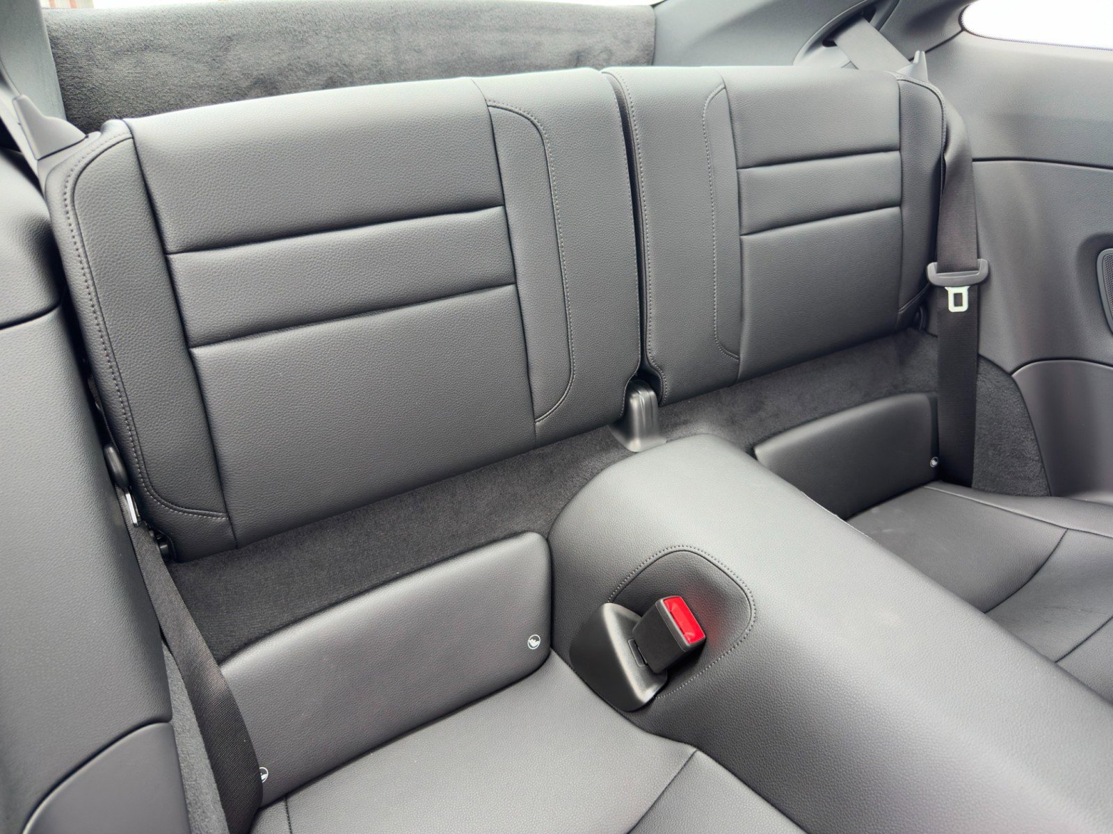 Used 2025 Porsche 911 Carrera image 41