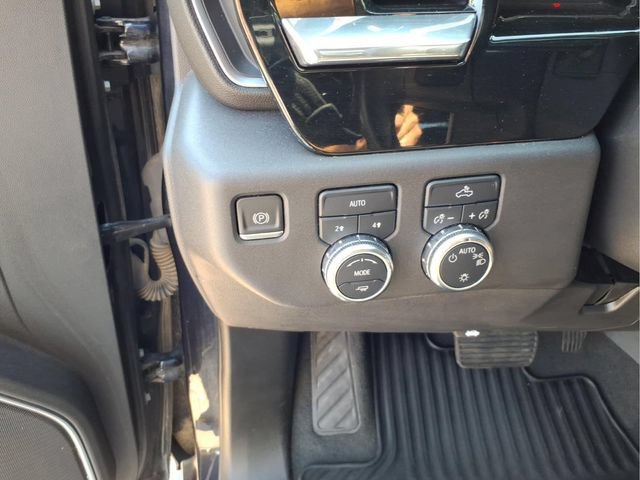 Used 2022 GMC Sierra 1500 SLE AWD/4WD image 19