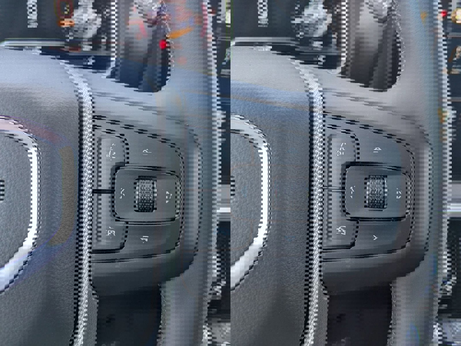 New 2025 GMC Sierra 2500 Denali w/ Denali Reserve Package image 14