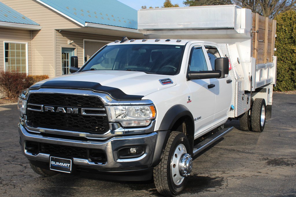 Used 2021 RAM 5500 Tradesman w/ Chrome Appearance Group image 12